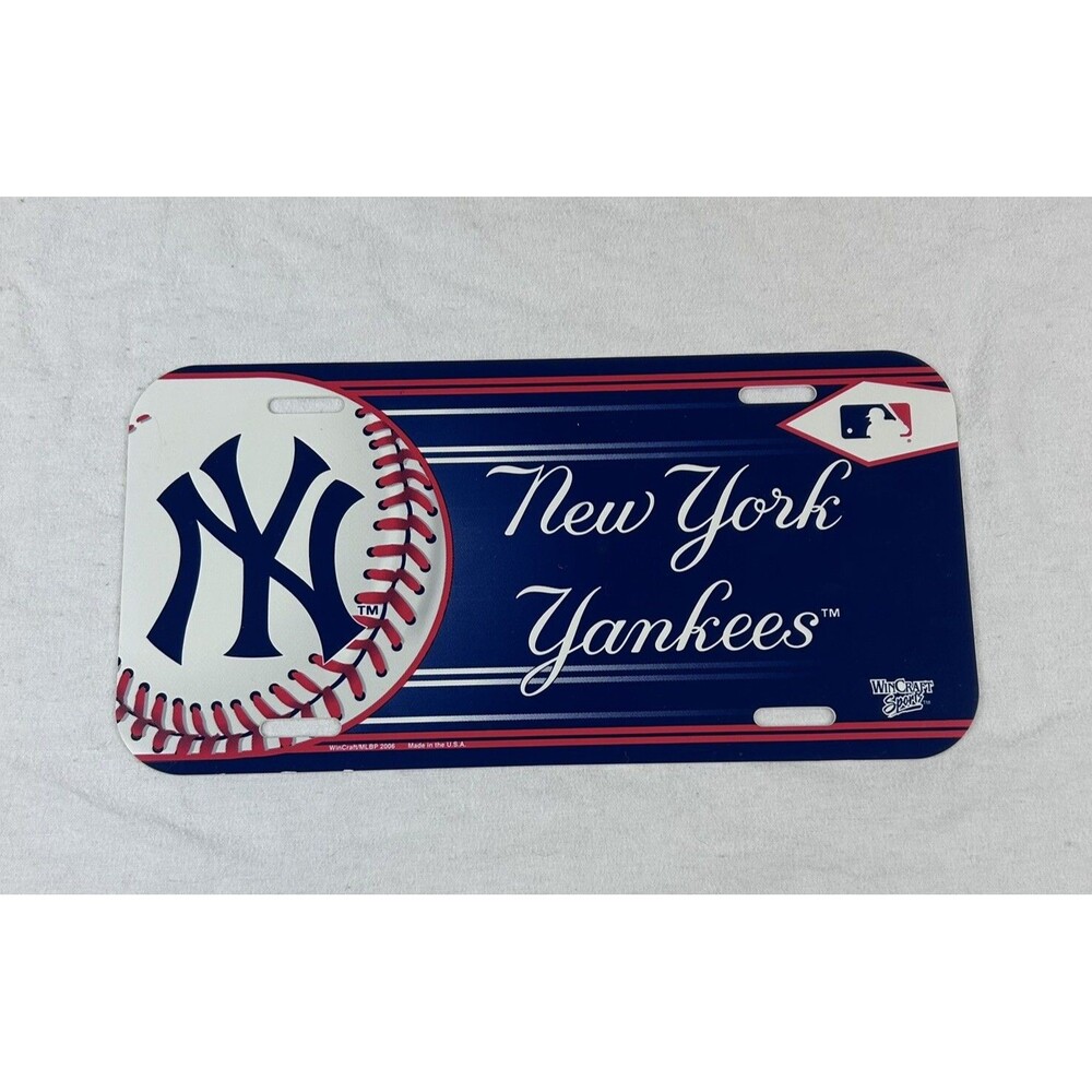 New York Yankees MLB License Plate 2006 Wincraft Sports Cursive Script Font